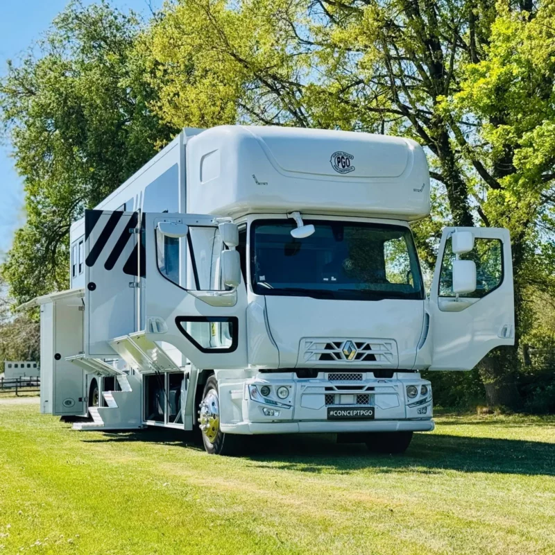 Camion Chevaux PL Renault Midlum CONCEPTPGO